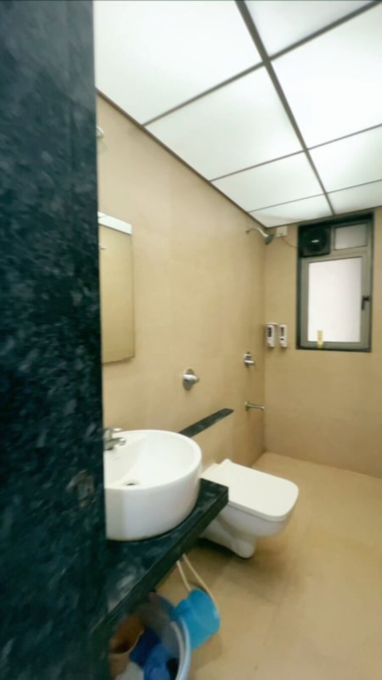 Bathroom, runwal-eirene 2.5 Bedroom 920 Sq.Ft. Apartment In Balkum Pada Thane 10769321