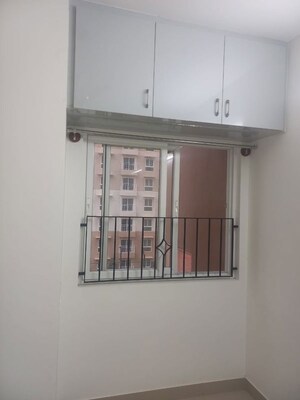 Room in 3 BHK Apartment at Brigade El Dorado Feldspar, Bagaluru – for Rent