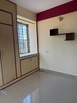 Room in 3 BHK Apartment at Kaggadasapura – for Rent