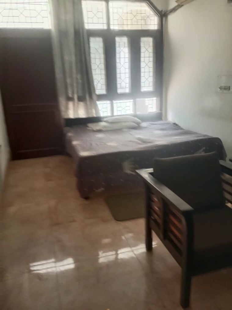 Living Room, malviya nagar 3 Bedroom 200 Sq.Yd. Builder Floor In Malviya Nagar Delhi 10320974