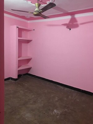Room in 1 BHK Independent House at Sarita Vihar – for Rent