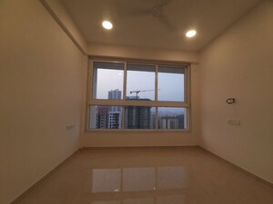 Room in 2 BHK Apartment at Group Satellite Elegance, Goregaon East – for Rent