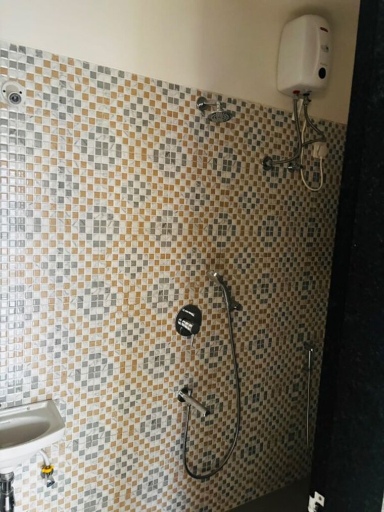 Bathroom, sanghvi-aria 1 Bedroom 457 Sq.Ft. Apartment In Santacruz East Mumbai 10769444
