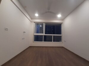 Room in 1 BHK Apartment at Group Satellite Elegance, Goregaon East – for Rent