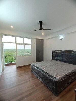 Bedroom in 1 BHK Builder Floor at Saket – for Rent