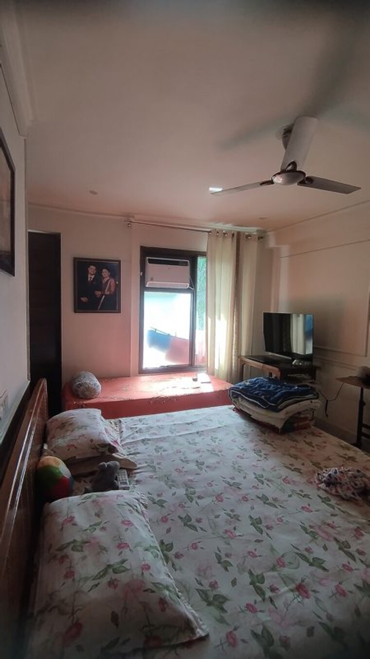 Living Room, sector 47 1 RK 400 Sq.Ft. Builder Floor In Sector 47 Gurgaon 10724196