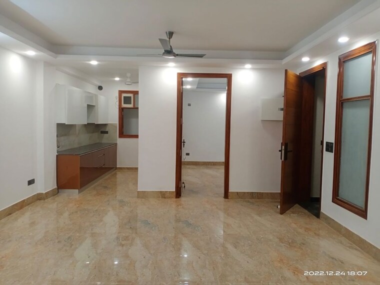 Room, vasant kunj 3 Bedroom 220 Sq.Yd. Builder Floor In Vasant Kunj Delhi 10769510