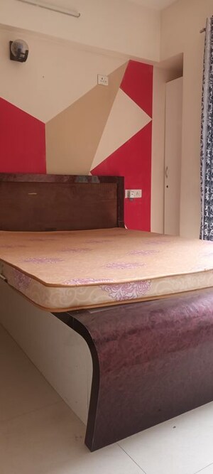Master Bedroom in 1 BHK Apartment at Sunshine Willows, Ghansoli – for Rent
