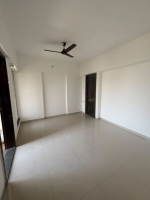Room in 2 BHK Apartment at 38 Park Majestique, Undri – for Rent
