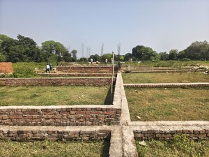Plot Area in  Plot at Sunrise Apartment, Kamta – for Sale