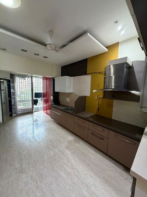 Living Room in 3 BHK Apartment at Oberoi Realty Sky Heights, Andheri West – for Rent