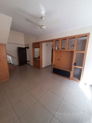Room in 4 BHK Apartment at Prestige Casablanca, Murugesh Palya – for Rent