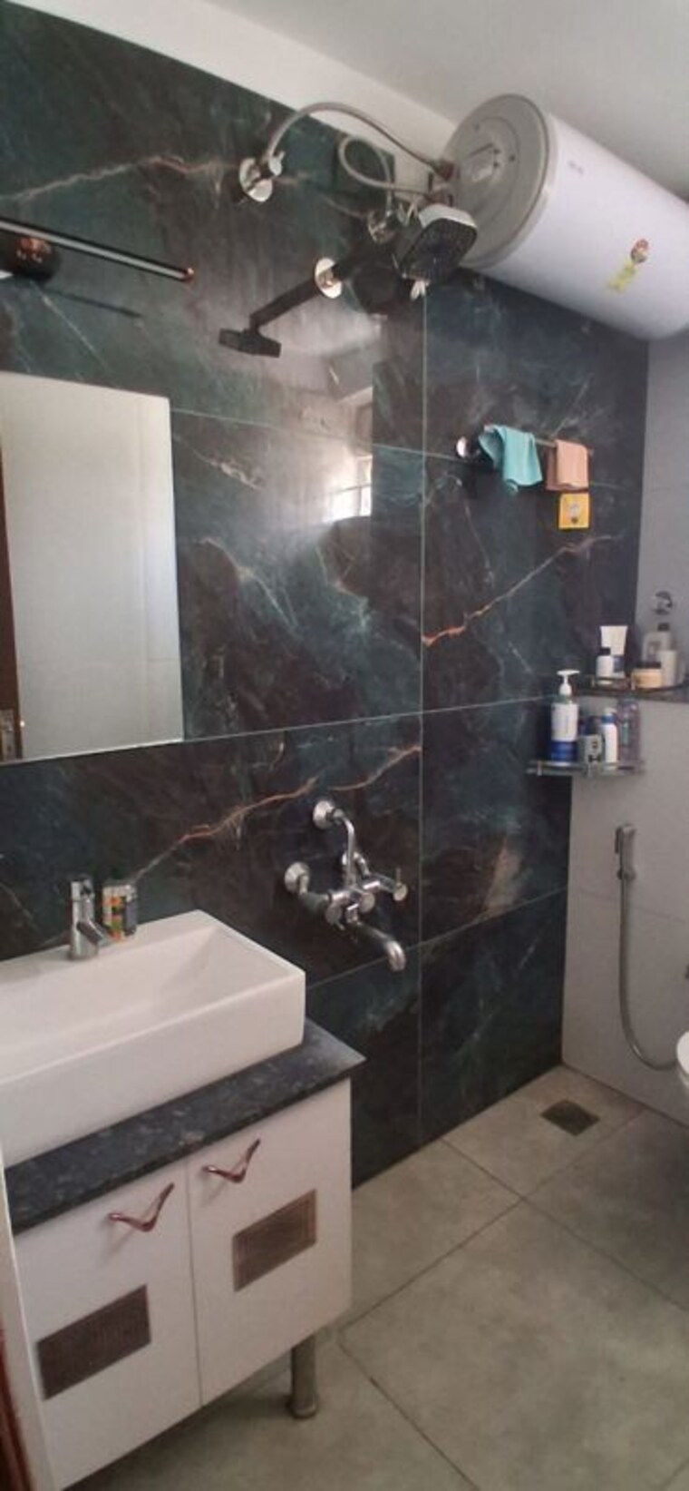 Washroom, richmond town 3 Bedroom 1600 Sq.Ft. Apartment In Richmond Town Bangalore 10769570