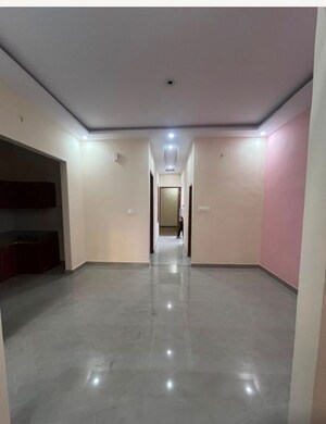 Room in 4 BHK Villa at Shankar Pur – for Sale