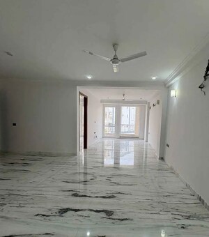 Building Lobby in 3 BHK Builder Floor at Greater Kailash I – for Rent