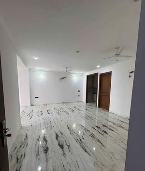 Building Lobby in 3 BHK Builder Floor at Greater Kailash I – for Rent