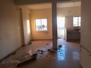 Room in  Apartment at Bhayli – for Sale