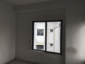 Room in  Apartment at Gorwa – for Sale
