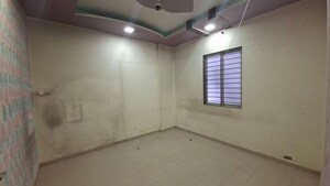  Apartment For Sale in Vadsar