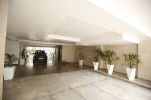 Parking in 6 BHK Independent House at Sector 15 – for Sale