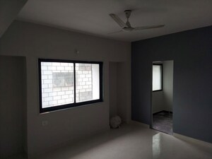 Room in 2 BHK Apartment at Ashoka Nagar – for Rent