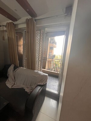 Parking in 3 BHK Apartment at Exotica Dreamville, Sector 16c Greater Noida – for Sale