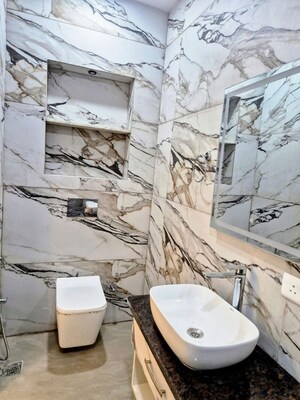 Bathroom in 5 BHK Villa at Safdarjung Development Area – for Rent