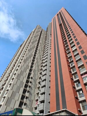 2 BHK Apartment For Sale in Lodha Vista, Lower Parel