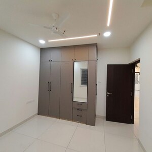 Room in 3 BHK Apartment at Aparna Sarovar Zicon, Nallagandla – for Rent