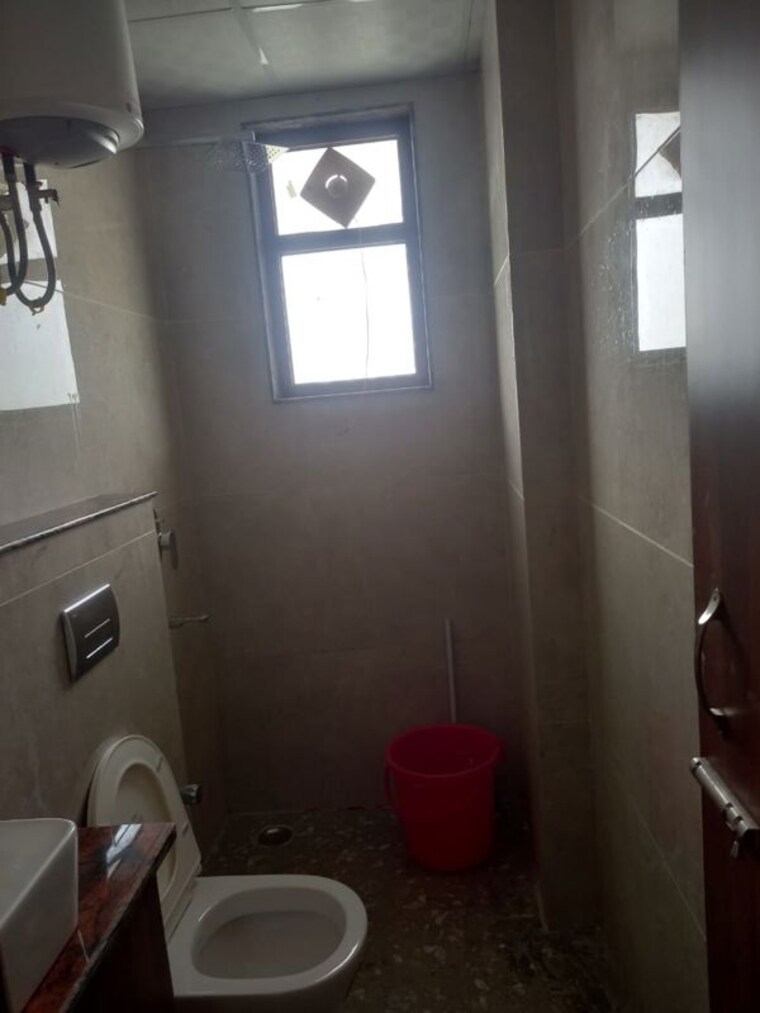 Bathroom, sector 21 1 RK 600 Sq.Ft. Builder Floor In Sector 21 Gurgaon 10769988
