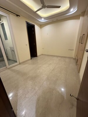 Room in 6 BHK Villa at Chanakyapuri – for Sale