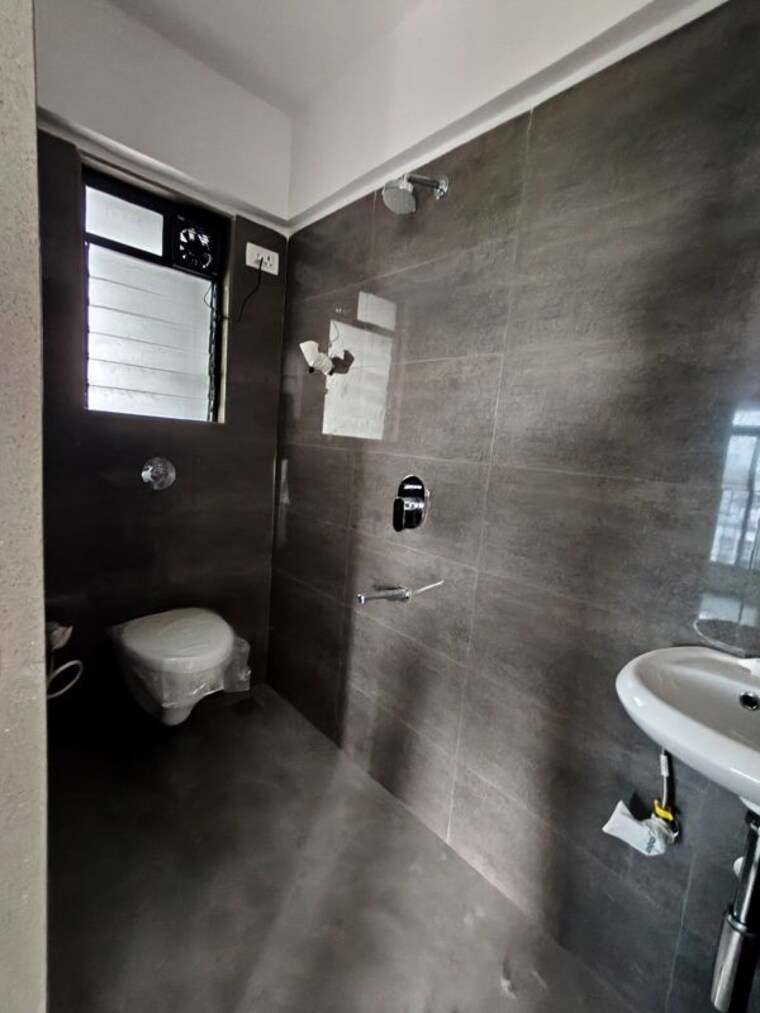 Bathroom, prime-aura-mumbai 1 Bedroom 429 Sq.Ft. Apartment In Borivali East Mumbai 10770015