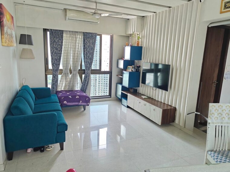 Living Room, raheja-garden-estate 3 Bedroom 1250 Sq.Ft. Apartment In Midc Colony Thane 10770017