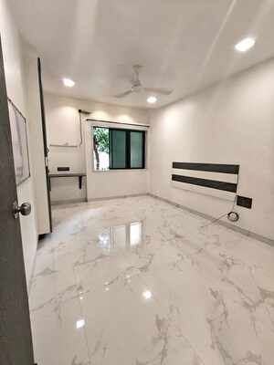 Living Room in 3 BHK Apartment at Eligible Apartment, Borivali West – for Rent