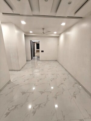 Bedroom in 3 BHK Apartment at Eligible Apartment, Borivali West – for Rent
