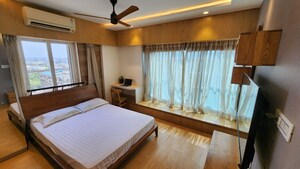 Bedroom in 4 BHK Apartment at Hubtown Sunmist, Andheri East – for Sale