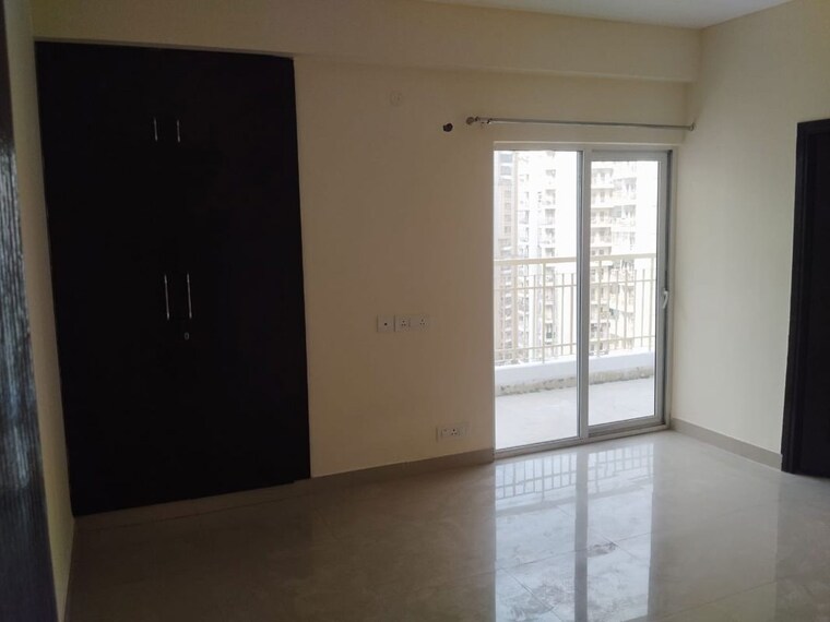 Room, vvip-homes 3 Bedroom 1490 Sq.Ft. Apartment In Gaur City 2 Greater Noida 10770044