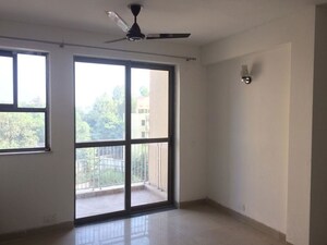 3.5 BHK Apartment For Rent in Unitech Uniworld Gardens, Sector 47