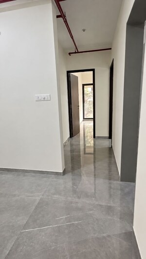 Room in 3 BHK Apartment at Pleasant Park Mira Road, Mira Road – for Sale