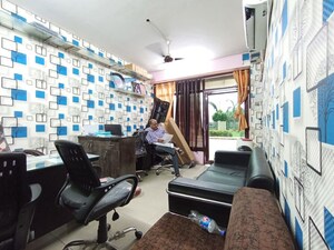 3 BHK Apartment For Sale in Shri Ram Heights, Raj Nagar Extension