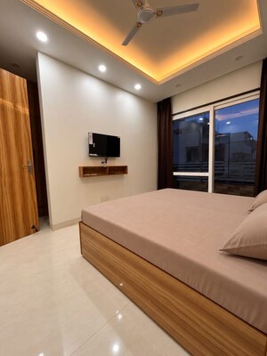 1 BHK Builder Floor For Rent in Sector 38