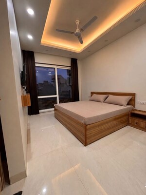 Bedroom in 1 BHK Builder Floor at Sector 38 – for Rent