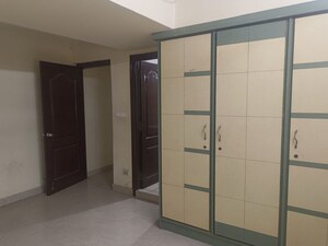 Room in 2 BHK Apartment at Jubilee Residency, Jubilee Hills – for Rent
