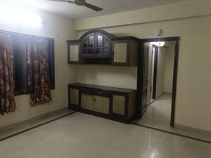 Room in 2 BHK Apartment at Jubilee Residency, Jubilee Hills – for Rent