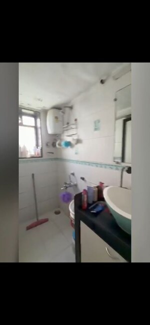 Furnished Amenities in 1.5 BHK Apartment at Bhawani Bhawan, Dadar West – for Rent