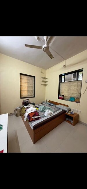 Team Area in 1.5 BHK Apartment at Bhawani Bhawan, Dadar West – for Rent