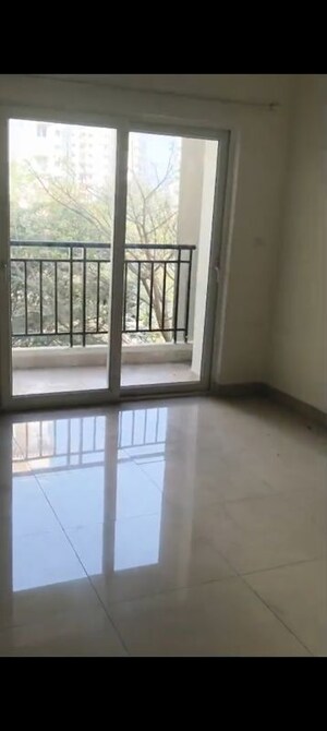 Room in 2 BHK Apartment at Provident Sunworth, Mysore Road – for Sale