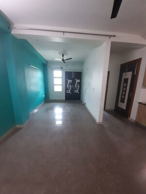 Room in 2 BHK Builder Floor at Sector 45 – for Rent