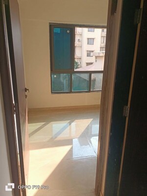 Room in 1 RK Apartment at Narang Dadar Garden, Dadar East – for Sale