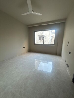 Room in 3 BHK Builder Floor at Anand Niketan – for Rent